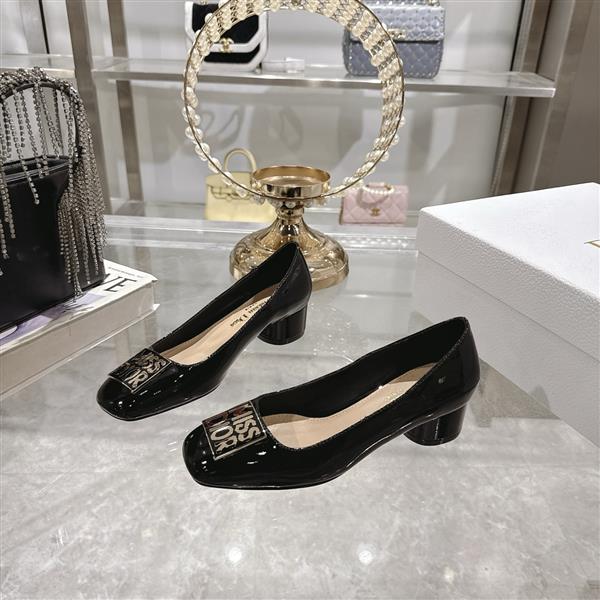 20251127171540687 270